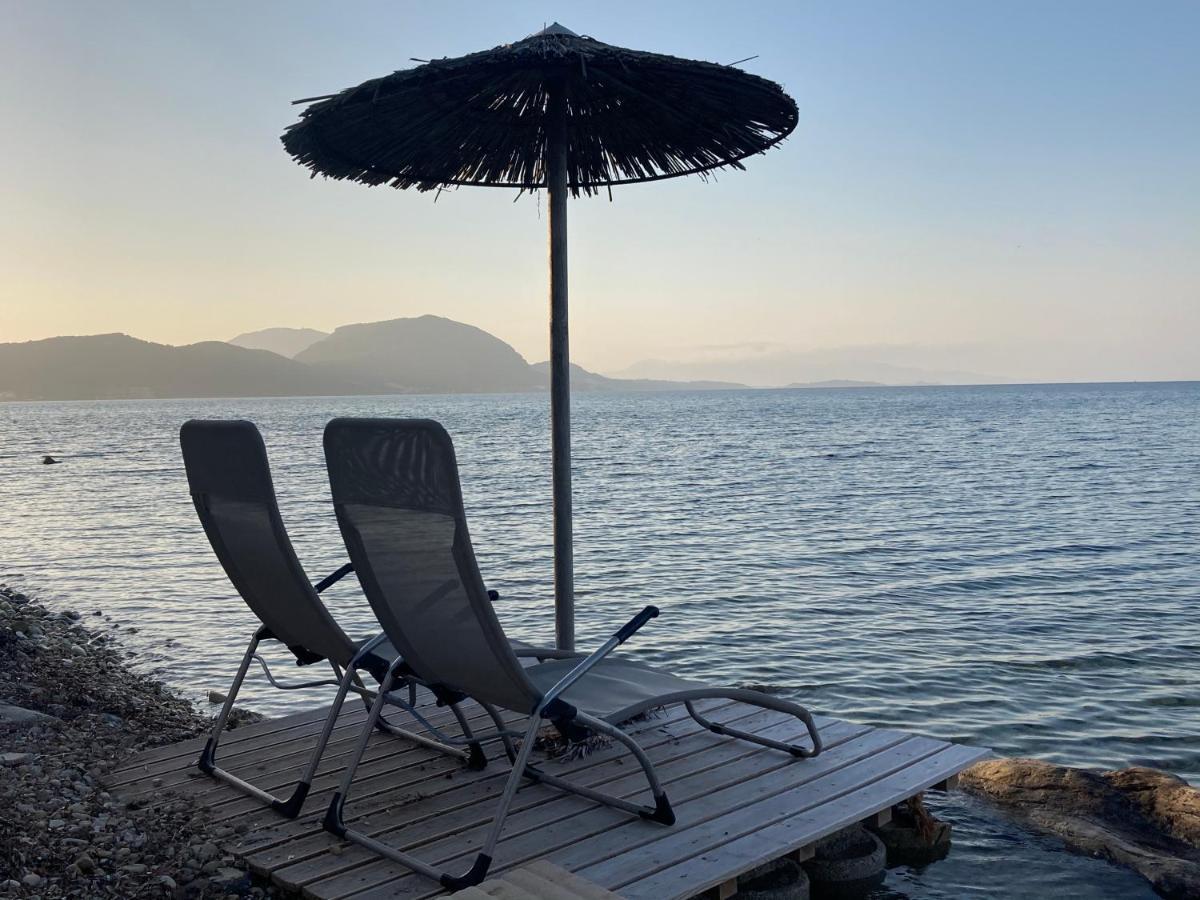 Villa Evita Mesongí Eksteriør billede